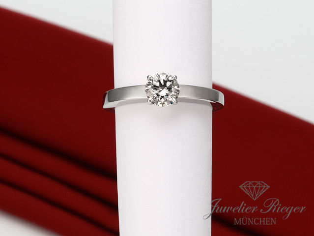 Bild 3 der Galerie: Cartier Solitär Ring Platin 950 Diamant 0,60 ct Brillanten Gr. 49 Alter 2014