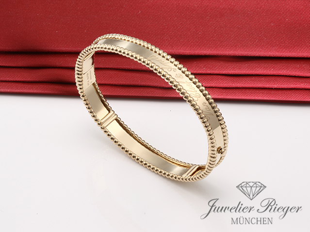 Bild 2 der Galerie: Van Cleef & Arpels Armreif Perlee Signature Gelbgold 750 Gr S VCARP3K600 Gold