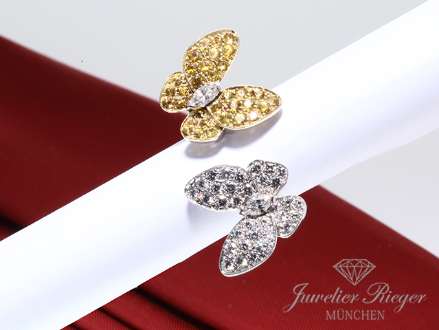 Bild 1 der Galerie: Van Cleef & Arpels Between the Finger Ring Deux Papillons Gold Diamanten Saphire