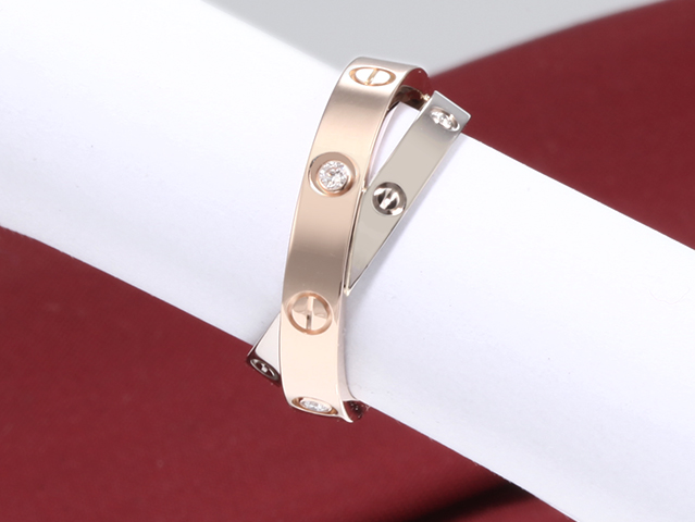 Bild 3 der Galerie: Cartier Ring Love Rosegold & Weissgold 750 6 Diamanten Größe 51 Gold