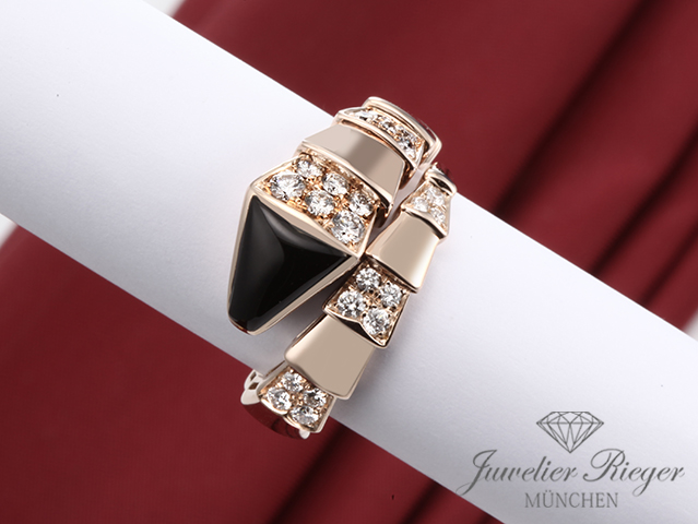 Bild 1 der Galerie: Bulgari Ring Serpenti Viper Rosegold 750 Onyx Diamanten Brillanten Gr M Gold