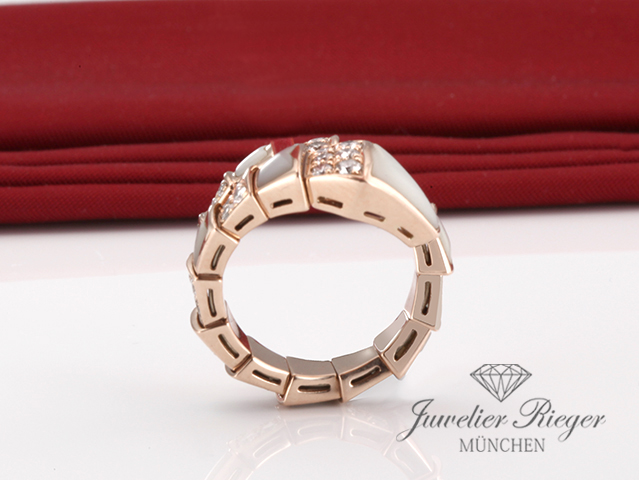 Bild 3 der Galerie: Bulgari Ring Serpenti Viper Rosegold 750 Perlmutt Diamanten Gr M Gold 350670