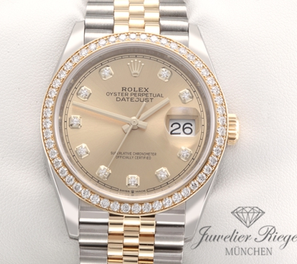 Uhransicht von vorne, hauptsächlich das Zifferblatt und die Lünette sichtbar. Rolex Datejust 36 126283 RBR 2019 Stahl Gelbgold 750 Diamanten Automatik Gold