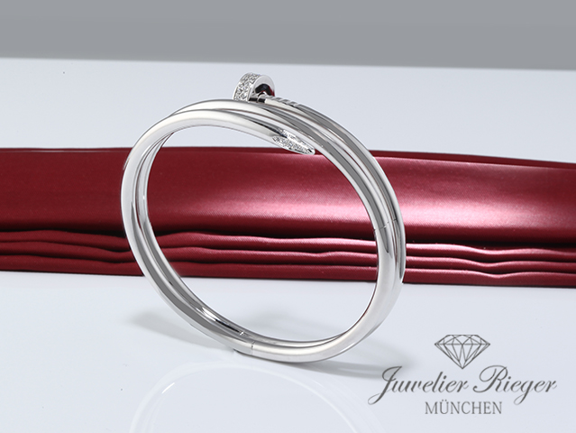 Bild 5 der Galerie: Cartier Armreif Juste un Clou Doppelt Weissgold Diamanten Gr 17 2018 N6708517