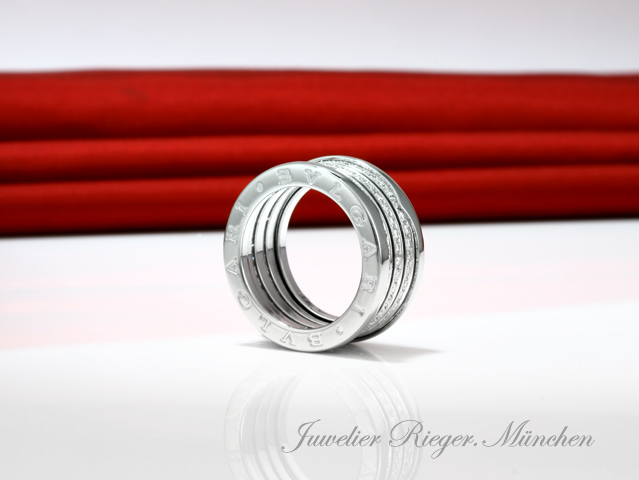Bild 7 der Galerie: Bulgari Ring B-Zero 1 4-Band Weissgold 750 Diamanten Gr 52 Gold Brillanten