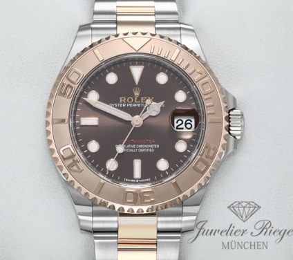 Uhransicht von vorne, hauptsächlich das Zifferblatt und die Lünette sichtbar. Rolex Yachtmaster 37 268621 Medium 2021 Stahl Rosegold 750 Automatik Gold