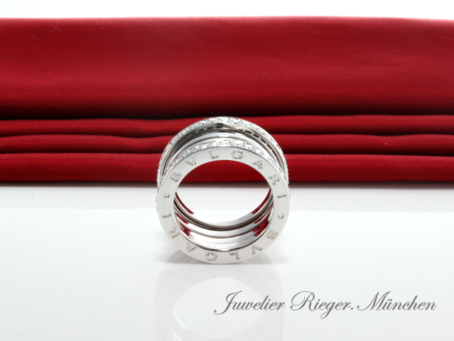 Bild 3 der Galerie: Bulgari Ring B-Zero 1 4-Band Weissgold 750 Diamanten  1,24 ct. Gr 53 Gold