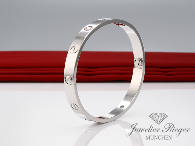 Bild 4 der Galerie: Cartier Armreif Love Weissgold 750 Größe 17 4 Diamanten 2020 Gold Damen Armband