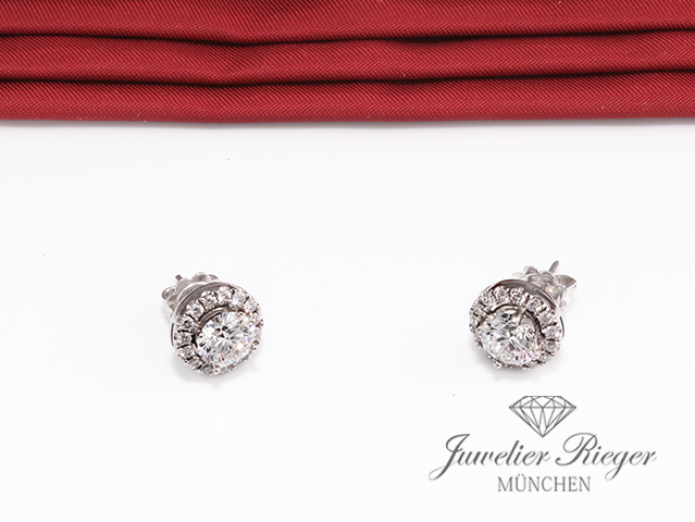 Bild 4 der Galerie: Diamant Solitär Ohrstecker Weissgold 750 2 Diamanten à ca. 1,02 ct Gold Ohrringe